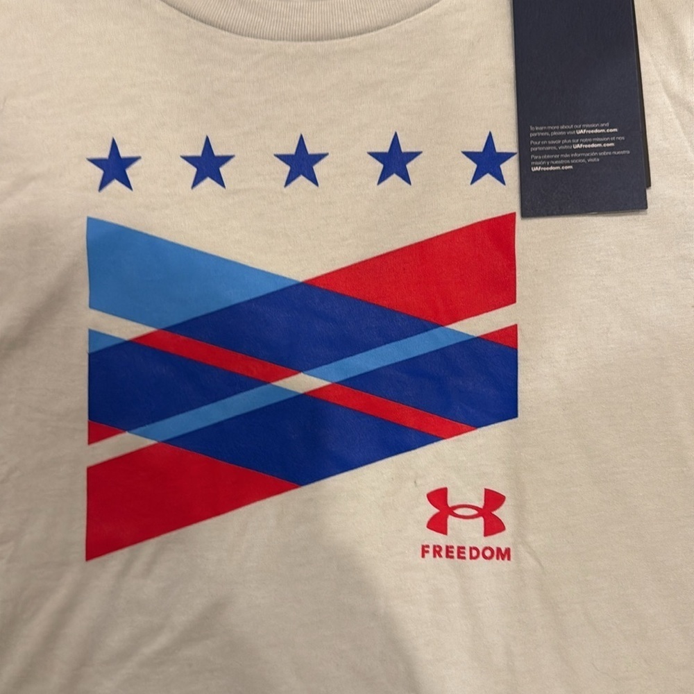 Under Armour freedom NWT tee, medium - Picture 2 of 5